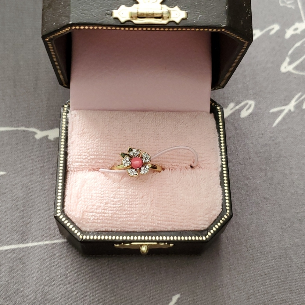Coral juicy ring